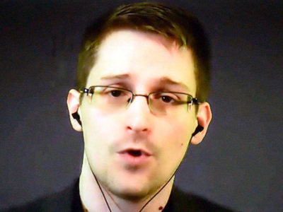 Сноуден не считает хорошим совет Ассанжа спрятаться в России
