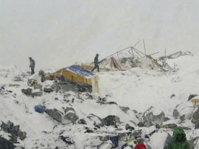 В перуанских Андах погибли два заслуженных альпиниста из России