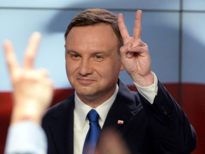 Президент Польши оштрафован за неправильную парковку