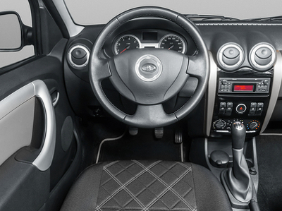 Lada Largus Cross снабдили новым интерьером