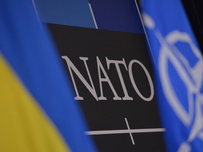 Украина ратифицировала два соглашения с НАТО