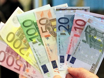 Евро дорожает шестую сессию подряд