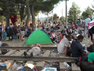 Миграционный бум в Европе: Македония разместила военных на границе с Грецией