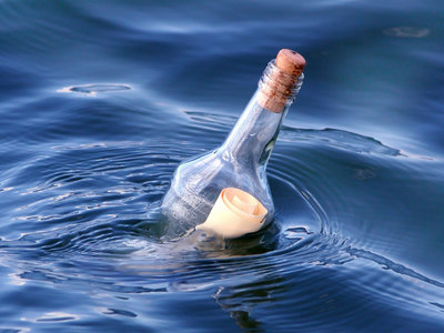 У берегов Германии нашли бутылку с посланием из прошлого века
