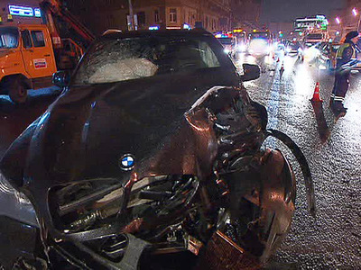 Гонки между BMW и Nissan привели к крупной аварии в центре Москвы