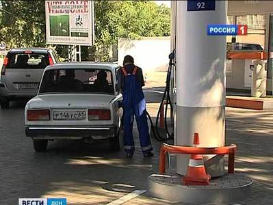В Ростове подорожали бензин и дизельное топливо