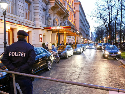 Расследование терактов в Париже:  ФБР окажет помощь французским коллегам