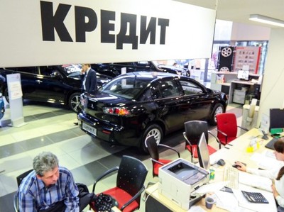 Кабмин поможет автопрому на 45 млрд руб. в 2016 году