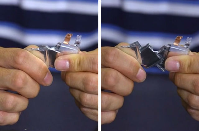 Батарею можно растянуть на 150% без риска потери её функциональности (фото Hanqing Jiang/ASU). 