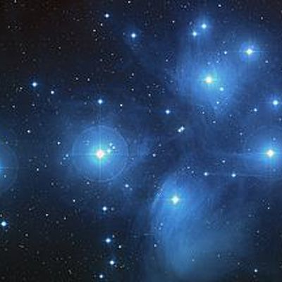 15 февраля в опасной близости от Земли пролетит астероид 15 февраля в опасной близости от Земли пролетит астероид